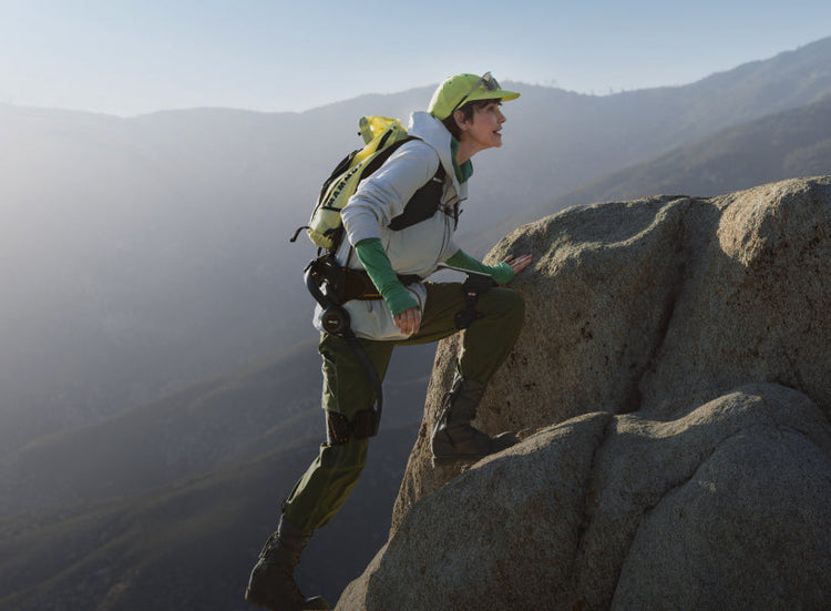 Hyper Shell Exoskeleton Hypershell: AI-Powered Exoskeleton for Hiking, Travel & Daily Use ...